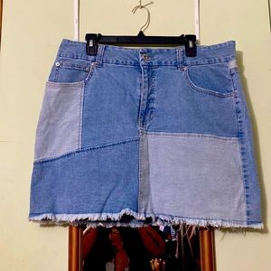 Denim skirt